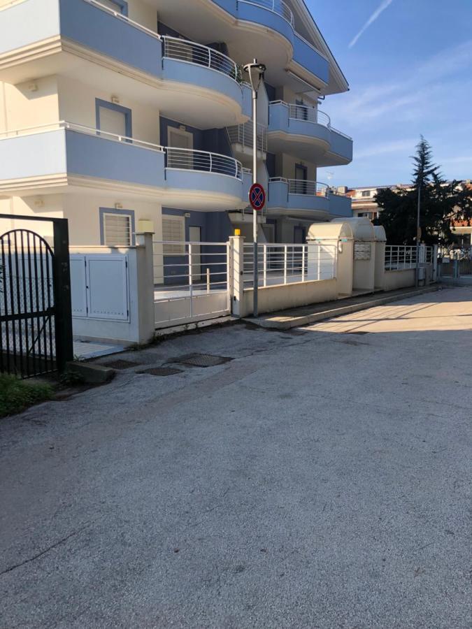 Appartamento Al Mare Silvi Marina Exterior photo
